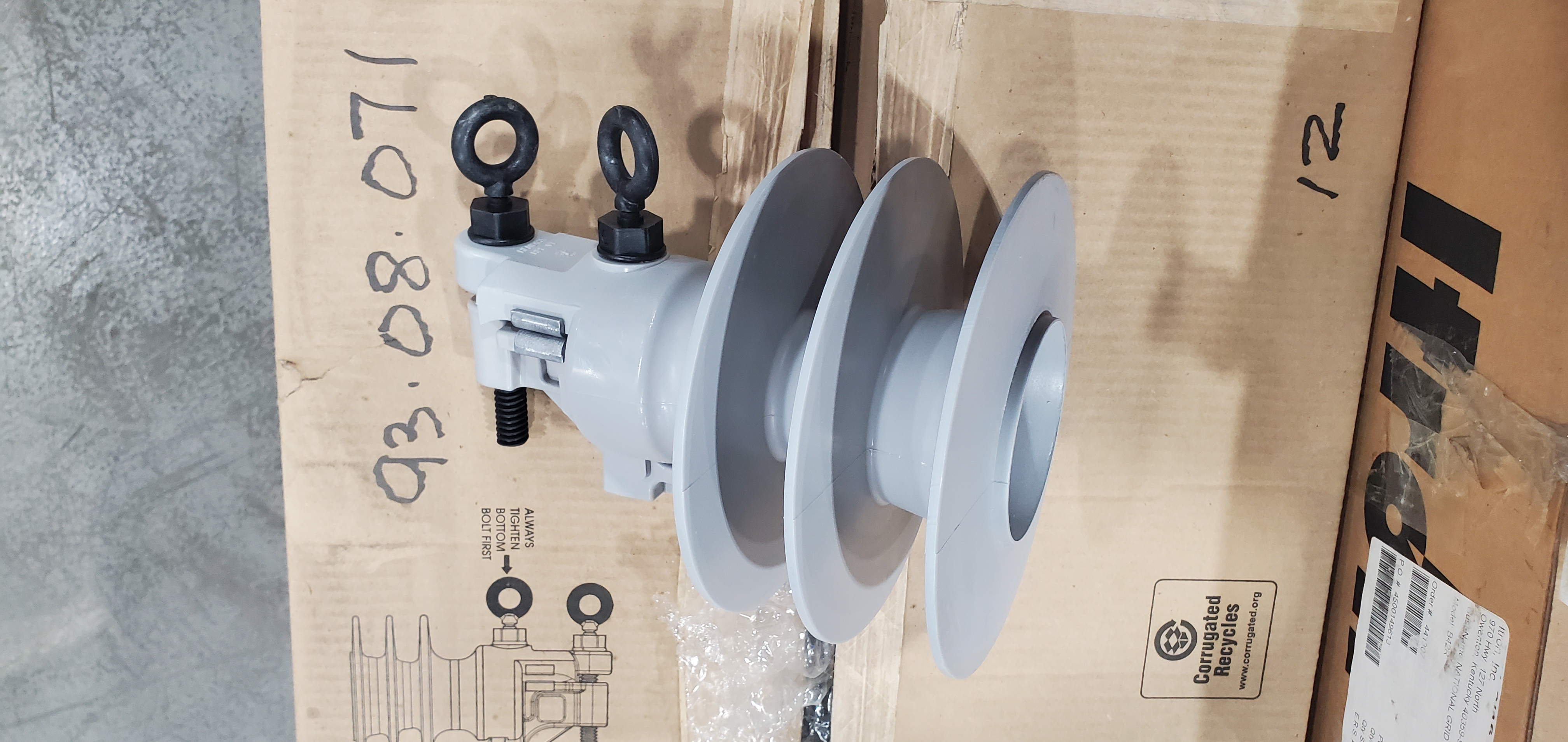 INSULATOR, PP IN 35KV BARE WIRE